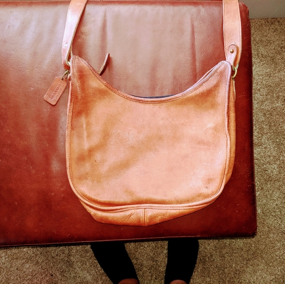 Coach saddle style purse /bag - Picture 2 of 3